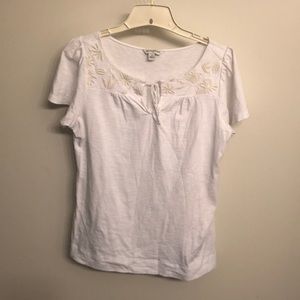 *never worn* White shirt with floral embroidery